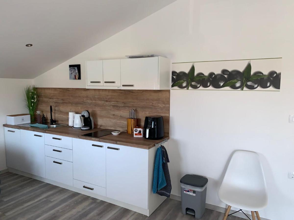 Appartement Vila Fajen Sukošan Exteriör bild